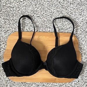 Victoria's Secret Body By Victoria Perfect Shape Padded Bra